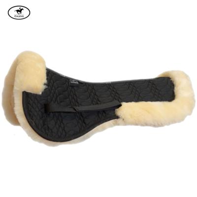 SCHARENBERG - Lammfell Sattelkissen m.Fellrand+Wellenstepp -- CALEVO.com Shop