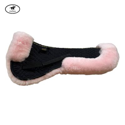 Lammfell Sattelkissen mit Fellrand vorne+hinten -- CALEVO.com Shop