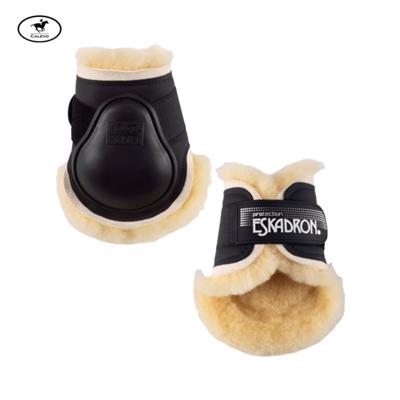 Eskadron - Streichkappen PROTECTION LAMBSKIN hinten CALEVO.com Shop